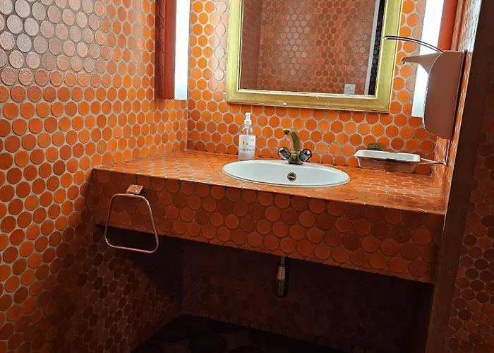 Гостевой дом -neptun- Mit Gemeinsamer Kueche Und Bad In Der Altstadt